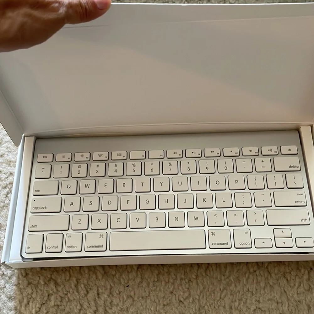Apple Wireless Keyboard